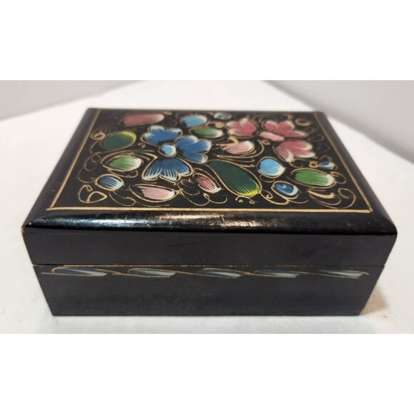Vintage Wooden Hand Painted Enamel Floral and Black Rectangular Trinket Box - Picture 1 of 11